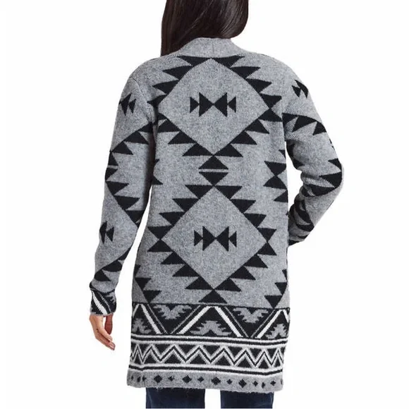 ⭐️Firm price ⭐️ Frye ladies patterned sweater - Picture 3 of 8